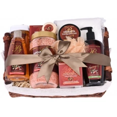 Geschenkkorb mit Kosmetik mit Arganöl