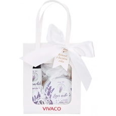 Geschenktasche mit Kosmetik und Lavendelöl