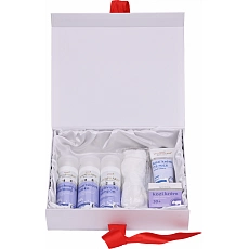 Geschenkverpackung mit Kosmetik aus Ziegenmilch