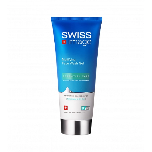 Swiss Image Essential Care Pore Tightening & Mattifying Foaming Face Wash 150 ml