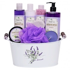 VIVACO Stilvolle Verpackung von Lavendelkosmetik